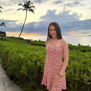 Reformation “Saskia” Red/White Floral Mini Dress in Size 0